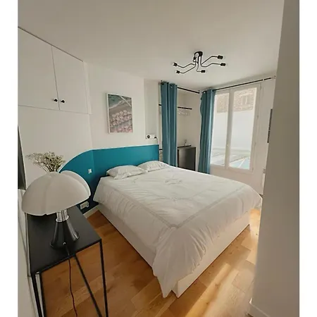 Duplex Cosy Au Coeur De Appartement Parijs